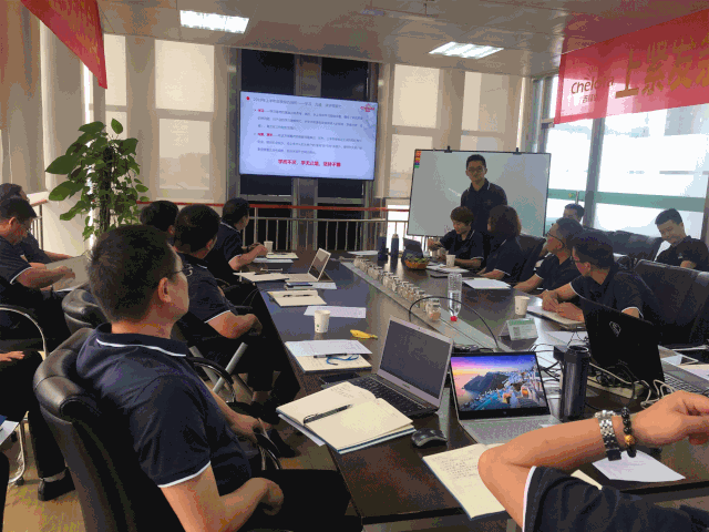 ���ӹ�����ҳ����Ӫ�������ܽ���ֳ��ſ�