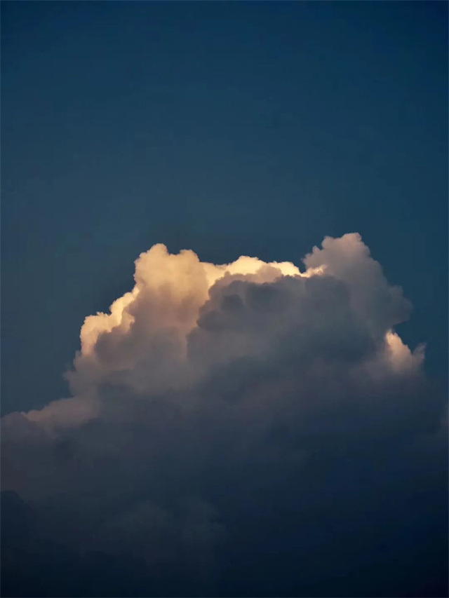 ���ӹ�����ҳ��Ӱ������Ʒ���Ķ���