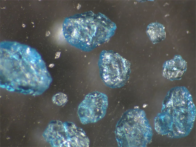 ���ӹ�����ҳ��Ӱ������Ʒ����΢���µľ��塷