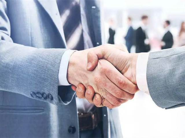 ���ӹ�����ҳУ�������Ӯ