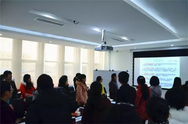 ���ӹ�����ҳ��ҵ��ѵ�ֳ���Ƭ